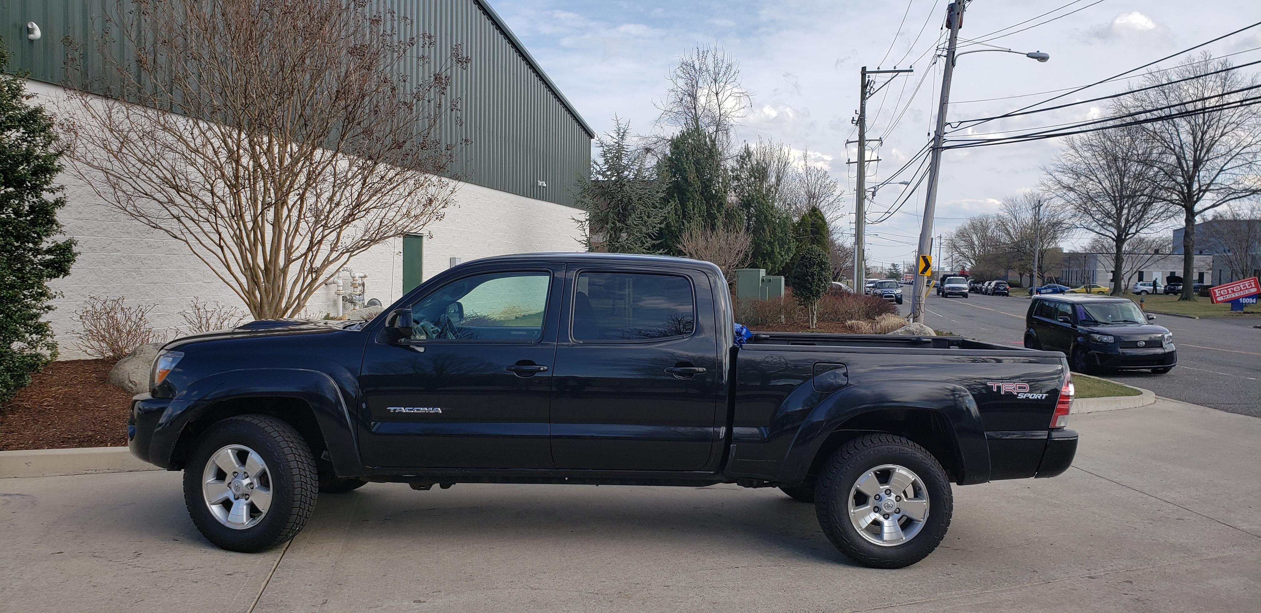 2010 Toyota Tacoma Trd Quad Cab 4x4, Like New Frame , Back Up Camera No ...