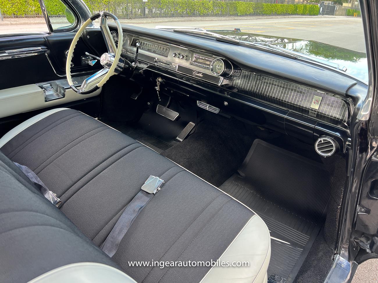 1962 Cadillac Coupe Deville Coupe Deville - Picture 13 of 40