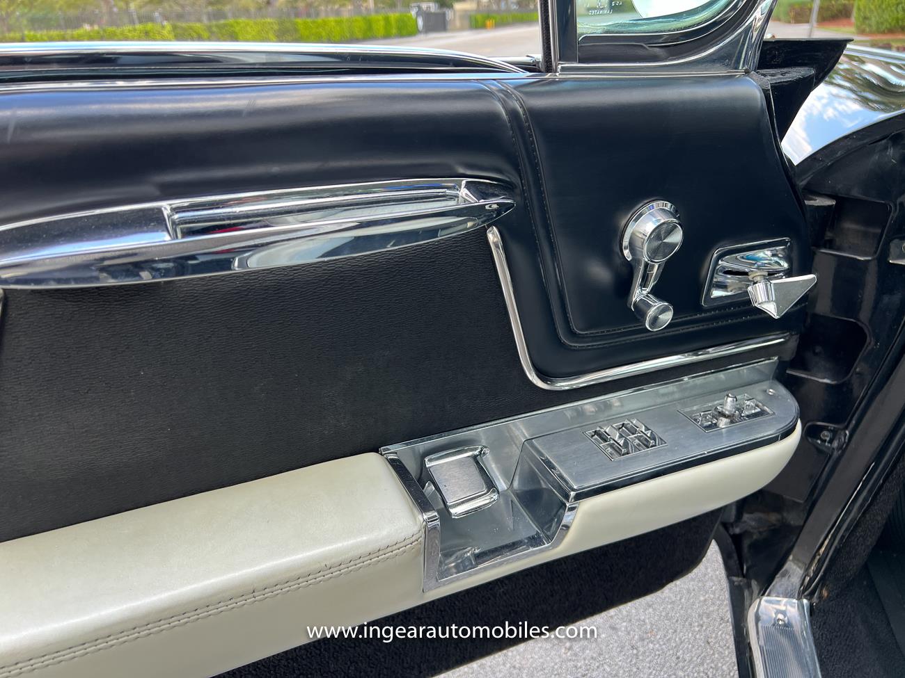 1962 Cadillac Coupe Deville Coupe Deville - Picture 29 of 40