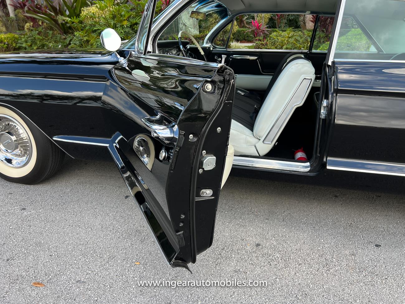 1962 Cadillac Coupe Deville Coupe Deville - Picture 30 of 40