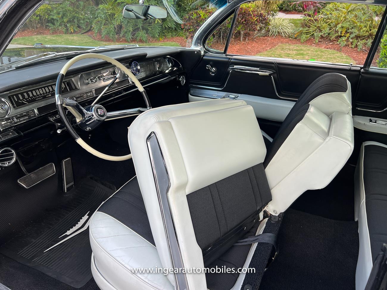 1962 Cadillac Coupe Deville Coupe Deville - Picture 35 of 40